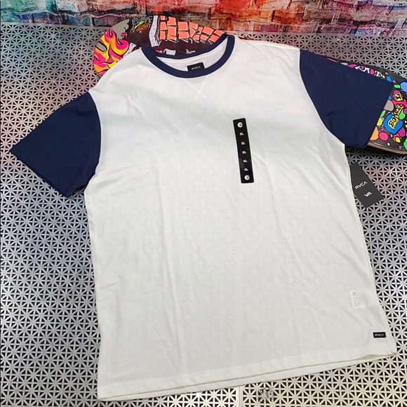 RVCA Other - 🔥SUPER COOL RVCA TEE🔥